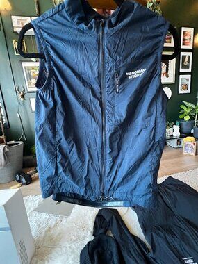 Pas Normal Men's Essential Insulated Gilet Size Small